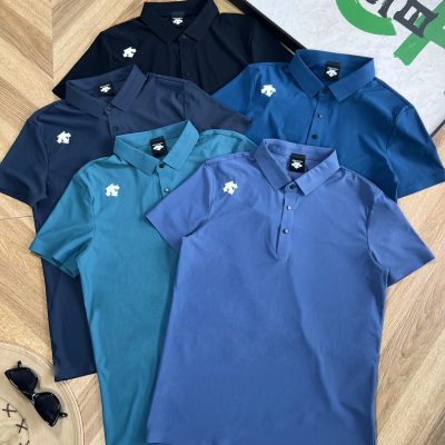 Luxury Descente Short-Sleeved Black Silk Logo Luxury