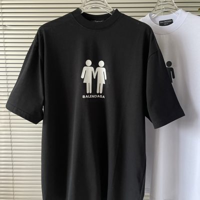 Luxury Balenciaga Short Sleeves Black Logo Collection