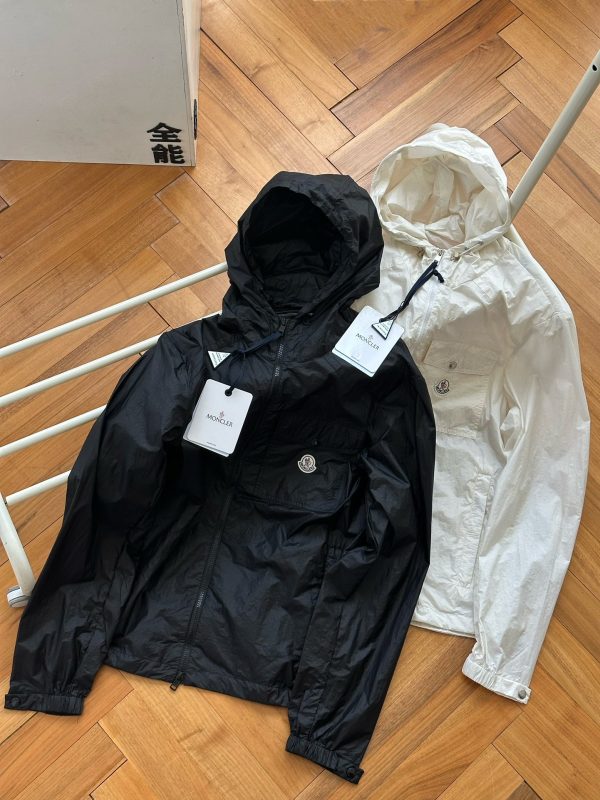 Premium Moncler Coat Black Nylon Solid Collection