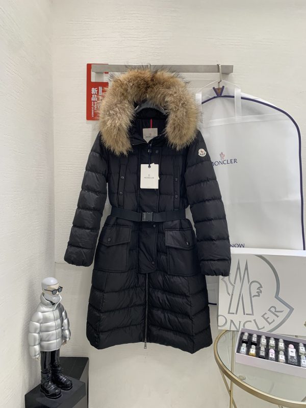 Luxury Moncler Long Sleeves White Collection