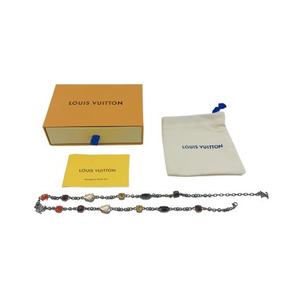 Premium Louis Vuitton Necklaces Grey Logo Style