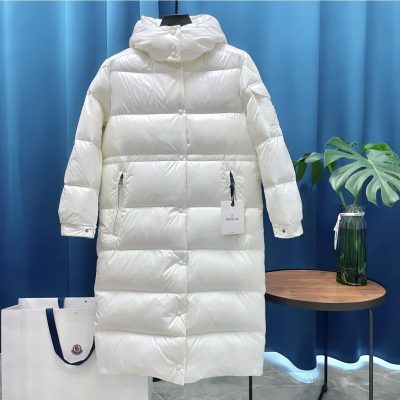 Best Selling Moncler Down Jackets Breathable Style