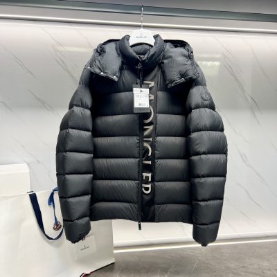 High Quality Moncler Down Jacket Black Luxury
