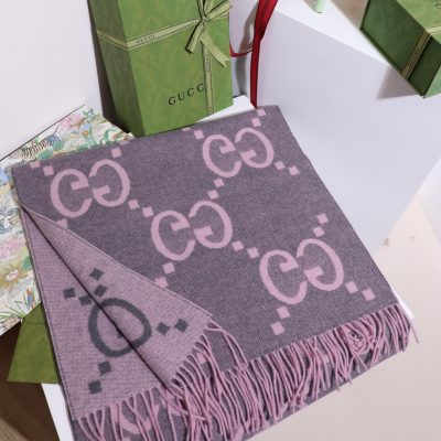 High Quality Gucci Shawl Black Cashmere Jacquard Style