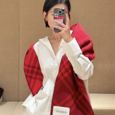 Luxury Burberry Scarf Cashmere Chic Style