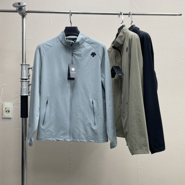Premium Quality Descente Coat Black Classic Collection