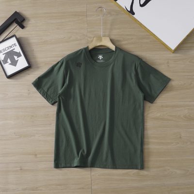 Premium Descente Short Sleeves Black Knit Collection