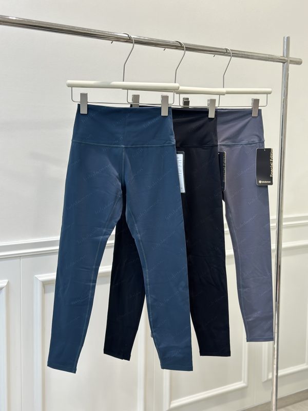 Premium Lululemon Leggings Gold Logo Collection