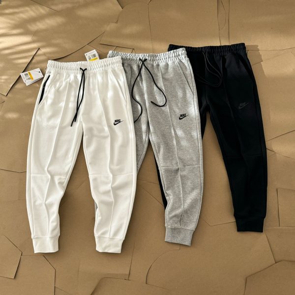 Luxury Nike Pants Black Fleece Casual Collection