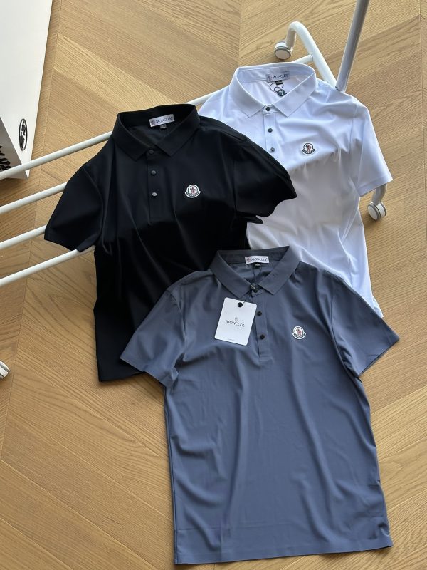 High Quality Moncler Short-Sleeved Black Silk Collection