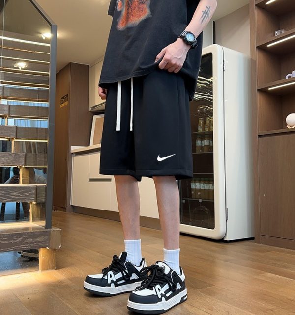 Luxury Nike Shorts Black Elegant Collection