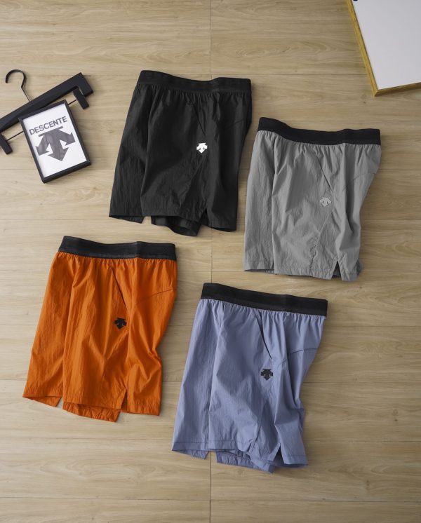 Best Selling Descente Shorts Black Nylon Breathable Collection