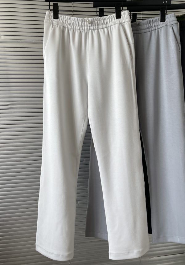 Premium Quality Lululemon Trousers White Solid Style