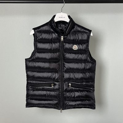 Premium Quality Moncler Vest Style