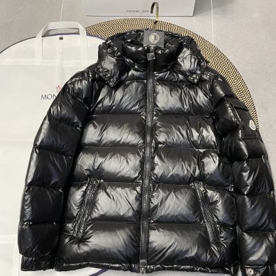 High Quality Moncler Coat White Nylon Classic Collection