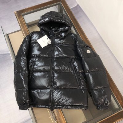 High Quality Moncler Down Jacket Black Collection