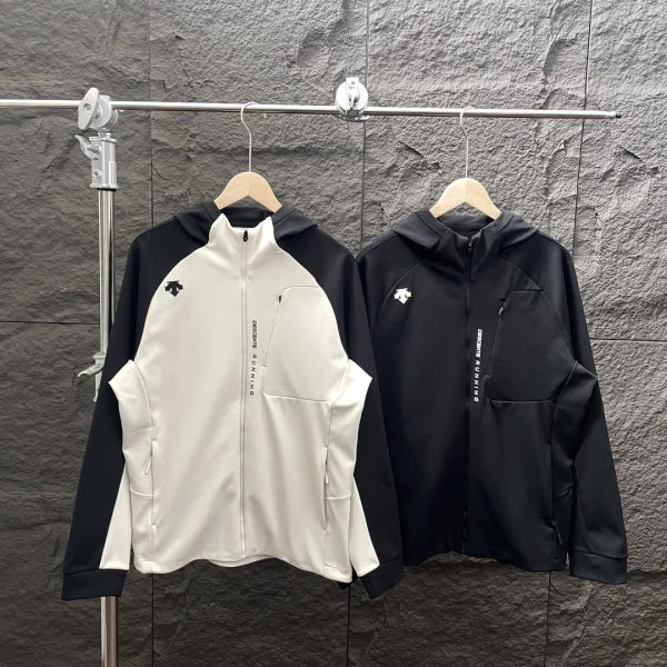 Premium Descente Jackets Black Knit Logo Style