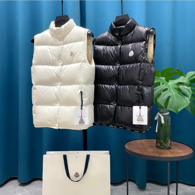 Premium Quality Moncler Vest White Style