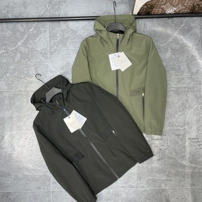 Best Selling Moncler Coats Black Breathable Collection