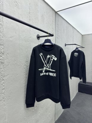 Premium Louis Vuitton Sweatshirts Cotton Classic Style