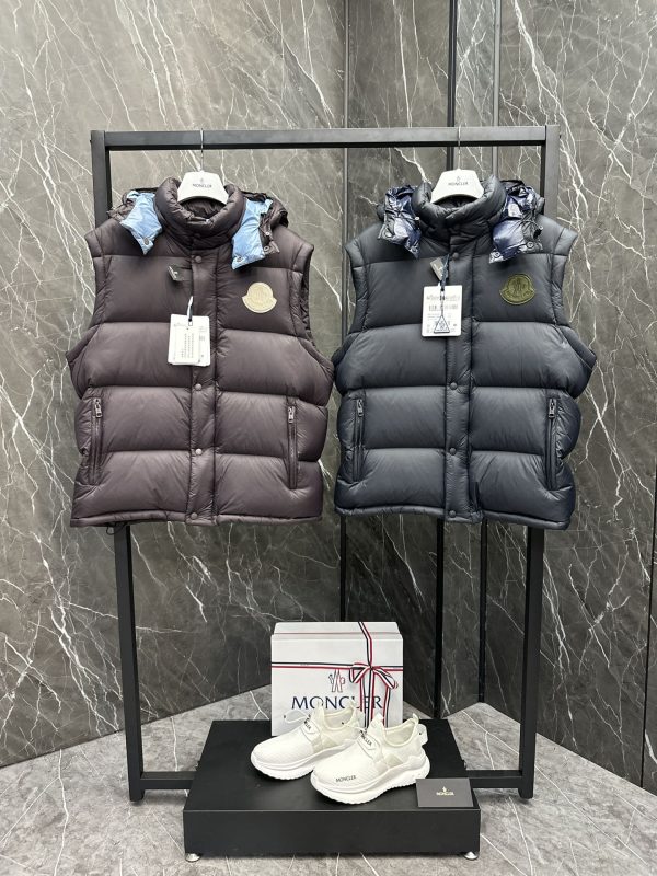 Luxury Moncler Coat Black Luxury