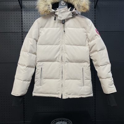 Premium Canada Goose Down Jacket White Polyester Embroidery Style
