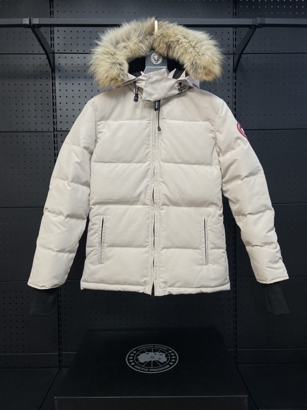 Premium Canada Goose Down Jacket White Polyester Embroidery Style