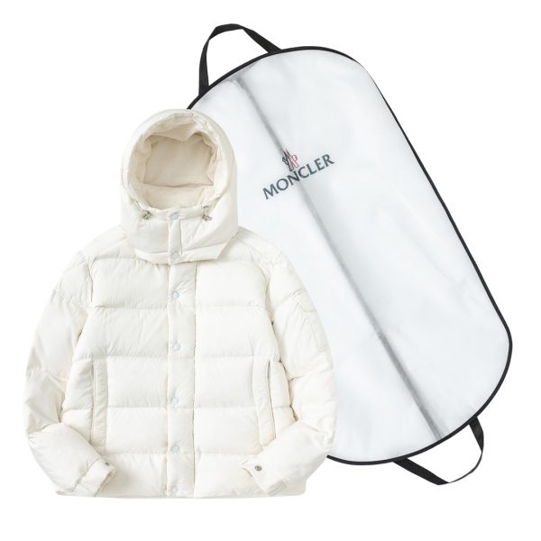 Premium Moncler Jackets Black Collection