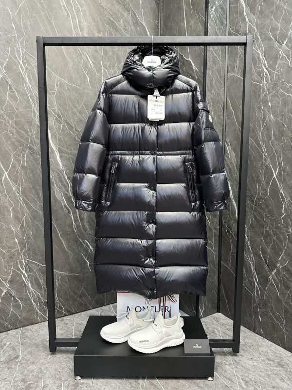 High Quality Moncler Coats Black Nylon Classic Luxury