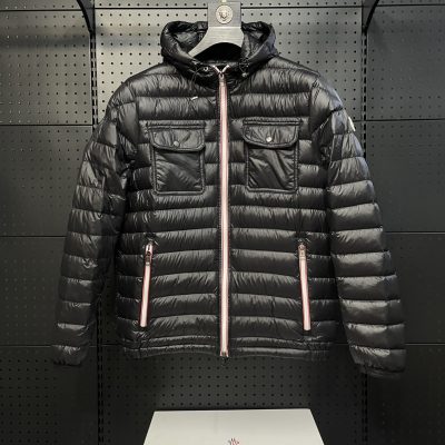 Premium Moncler Coats Black Classic Luxury