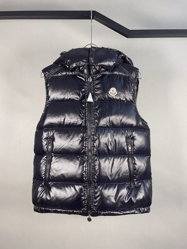 High Quality Moncler Down Jackets White Nylon Solid Luxury
