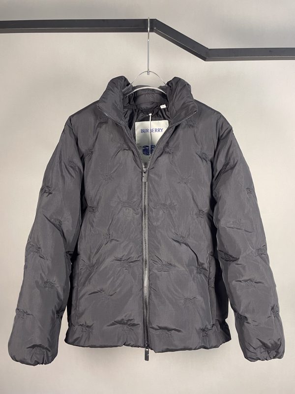 Luxury Burberry Long Sleeves Nylon Logo Collection