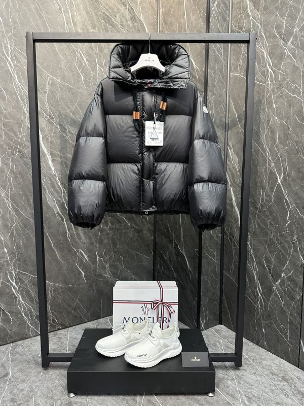 Luxury Moncler Coats Nylon Classic Luxury