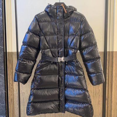 High Quality Moncler Coat Style
