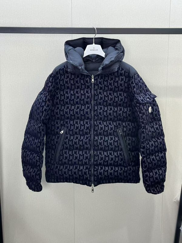 High Quality Mani Down Jackets White Nylon Logo Style