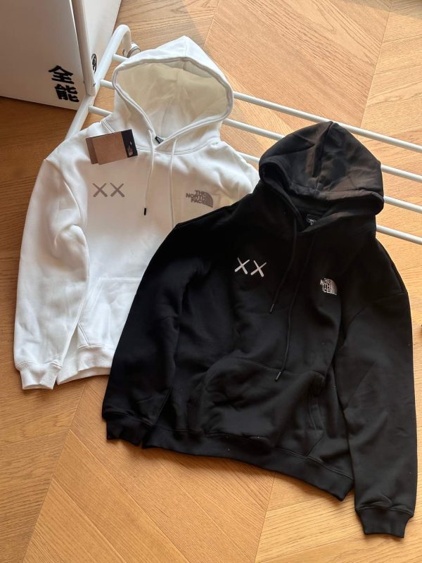 Premium Quality The North Face Sweatshirts Black Cotton Embroidered Collection