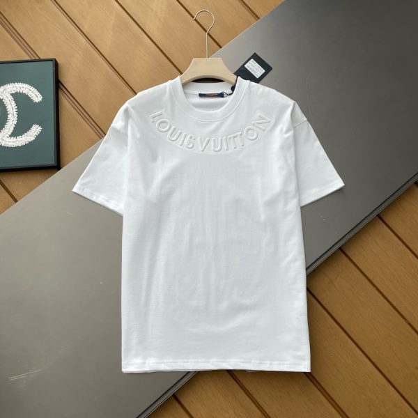 Luxury Louis Vuitton Short Sleeves Black Cotton Logo Style