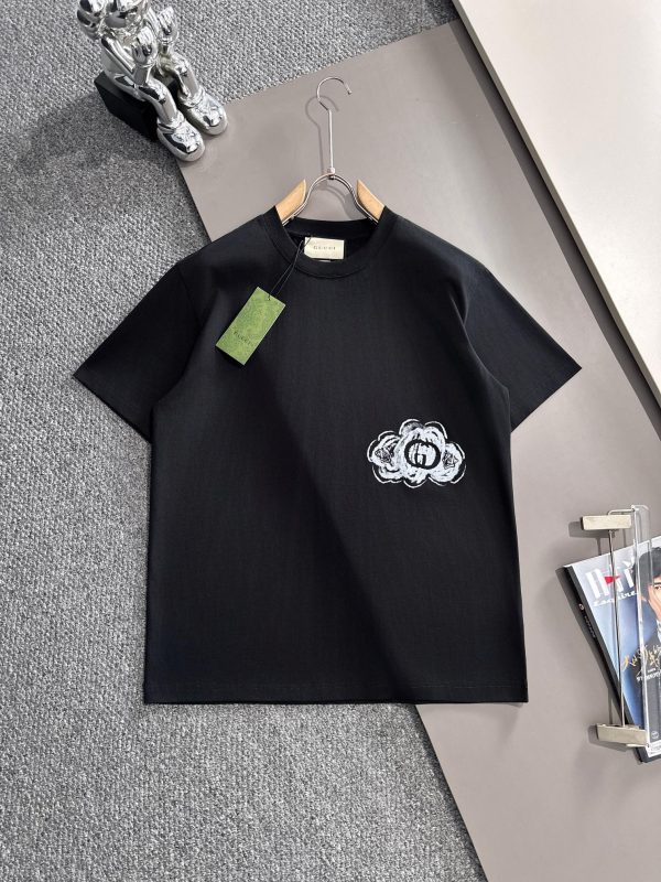 Premium Gucci Short Sleeves Black Cotton Logo Collection