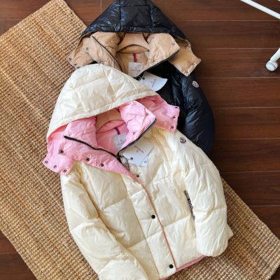 Premium Quality Moncler Jacket Black Nylon Oversized Collection