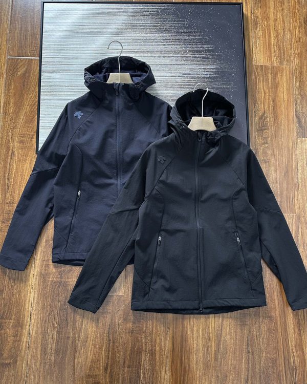 Premium Descente Coat Black Classic Luxury
