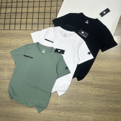 Premium Descente Short Sleeves Black Logo Luxury