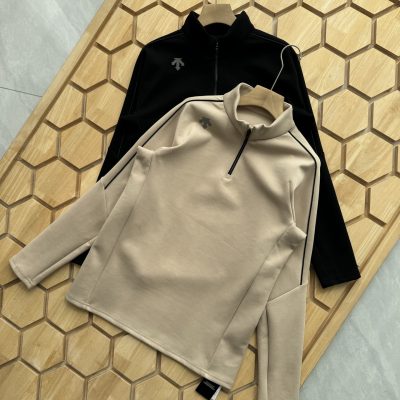 Luxury Descente Long Sleeves Black Knit Classic Collection