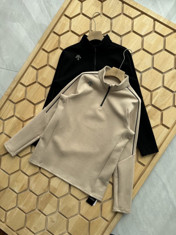 Luxury Descente Long Sleeves Black Knit Classic Collection