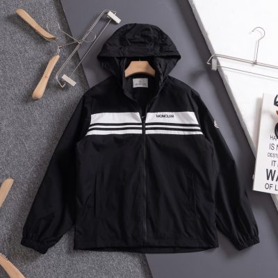 Best Selling Moncler Coat Breathable Collection
