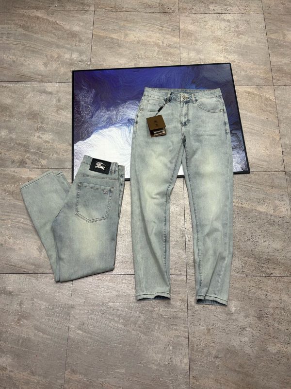 Premium Burberry Jeans Gray Leather Logo Style