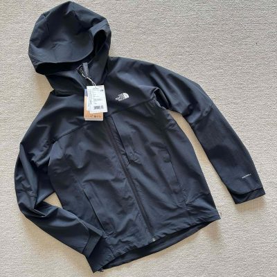 High Quality The North Face Coats Black Casual Collection