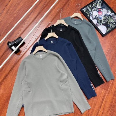 Premium Lululemon Sweatshirts Black Polyester Vintage Collection