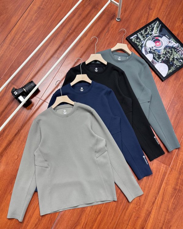 Premium Lululemon Sweatshirts Black Polyester Vintage Collection