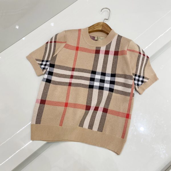 Luxury Burberry Short Sleeves Knit Striped Luxury