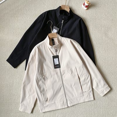 High Quality Lululemon Coat Black Classic Style